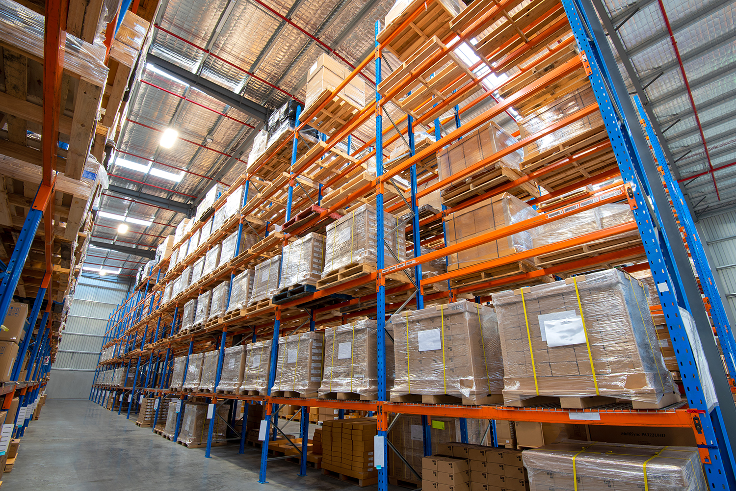 Calculating the True Pallet Racks Cost: Budget Planning for Warehouse Managers